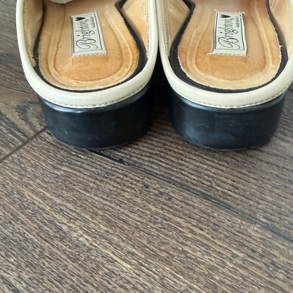 Brighton Black and Cream Leather Slip-On Mules with Decorative Band 8.5 - Picture 7 of 12